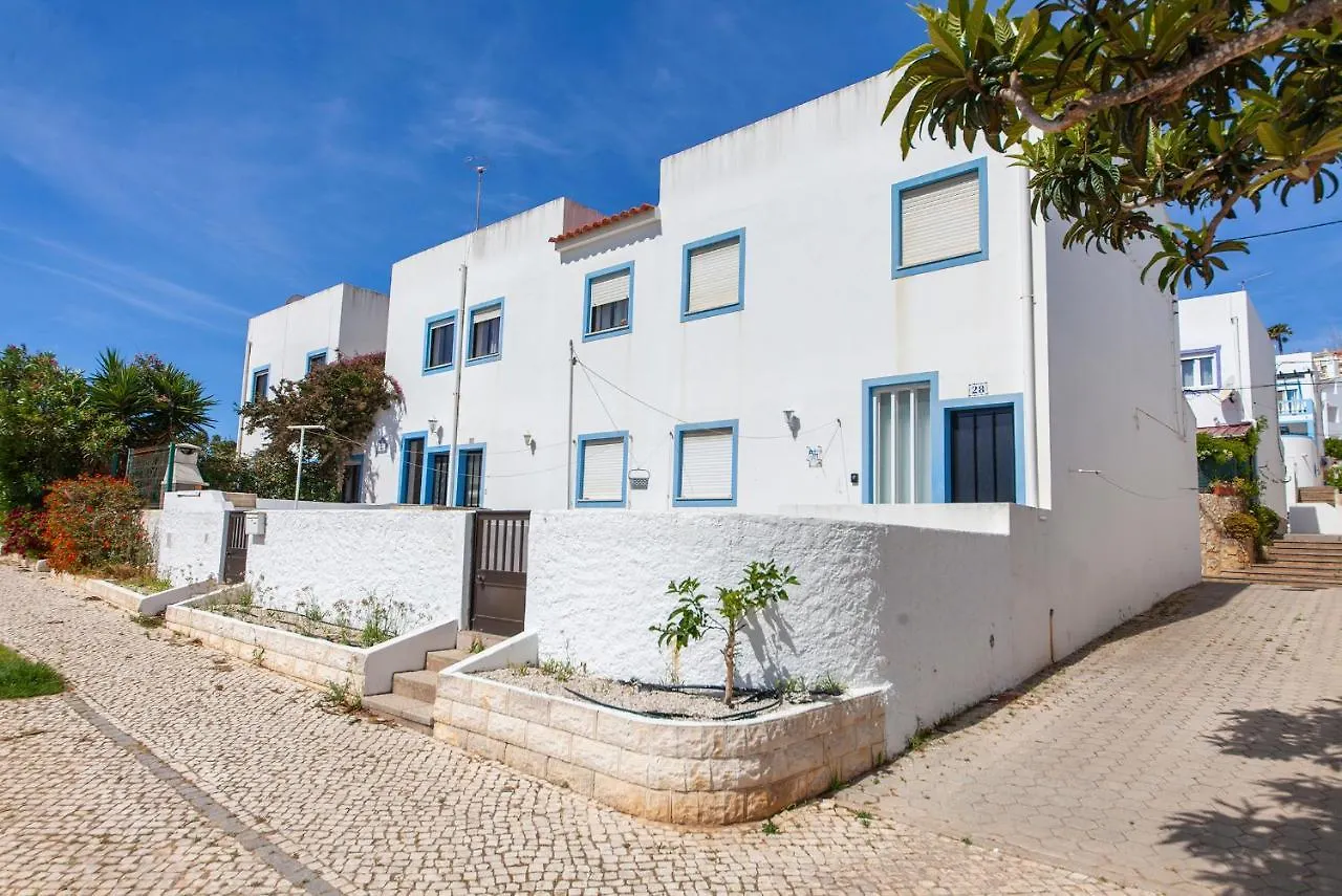 Willa C17 - Suncliff Salema House 0*,